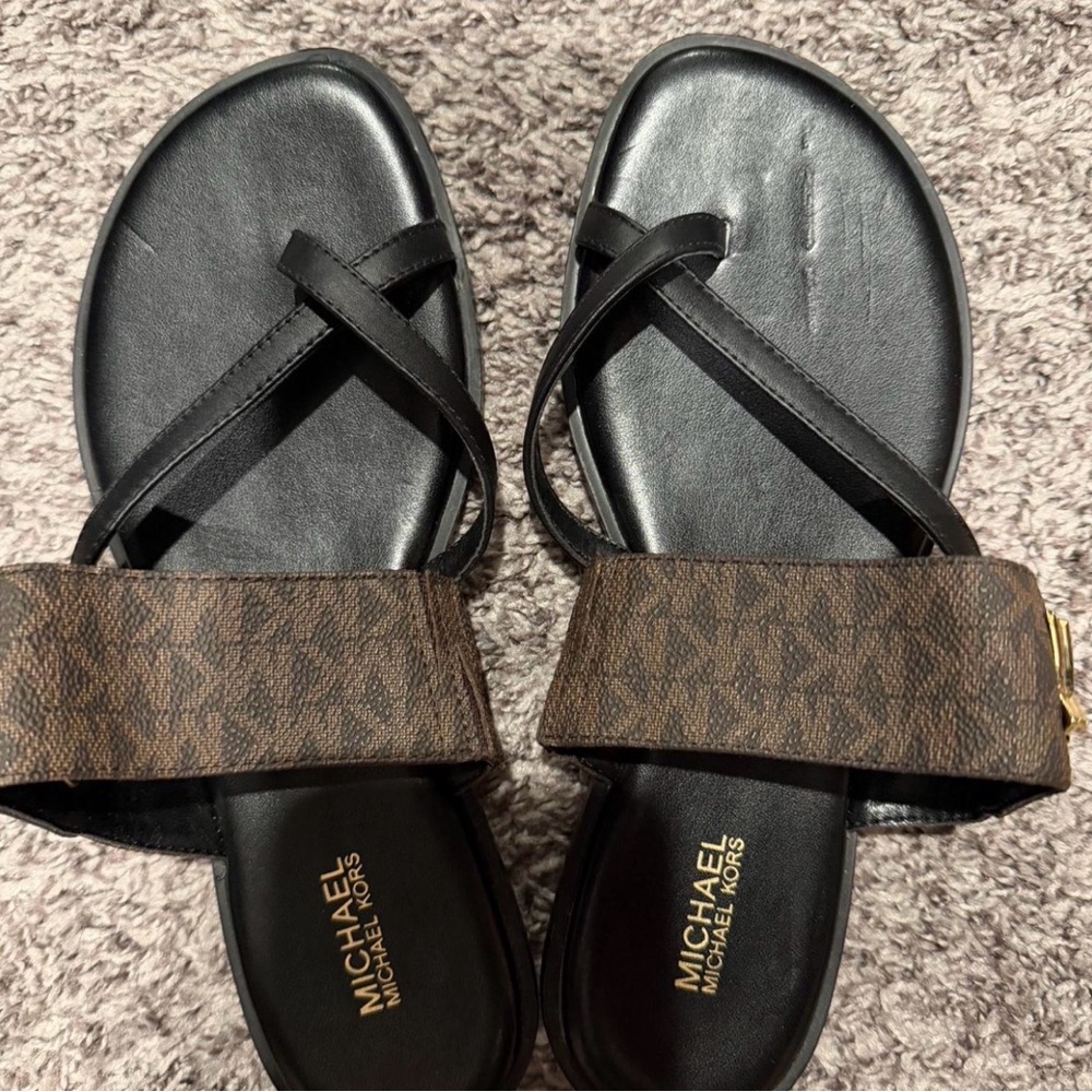 NWOT Michael Kors Black and Brown Slide Sandals